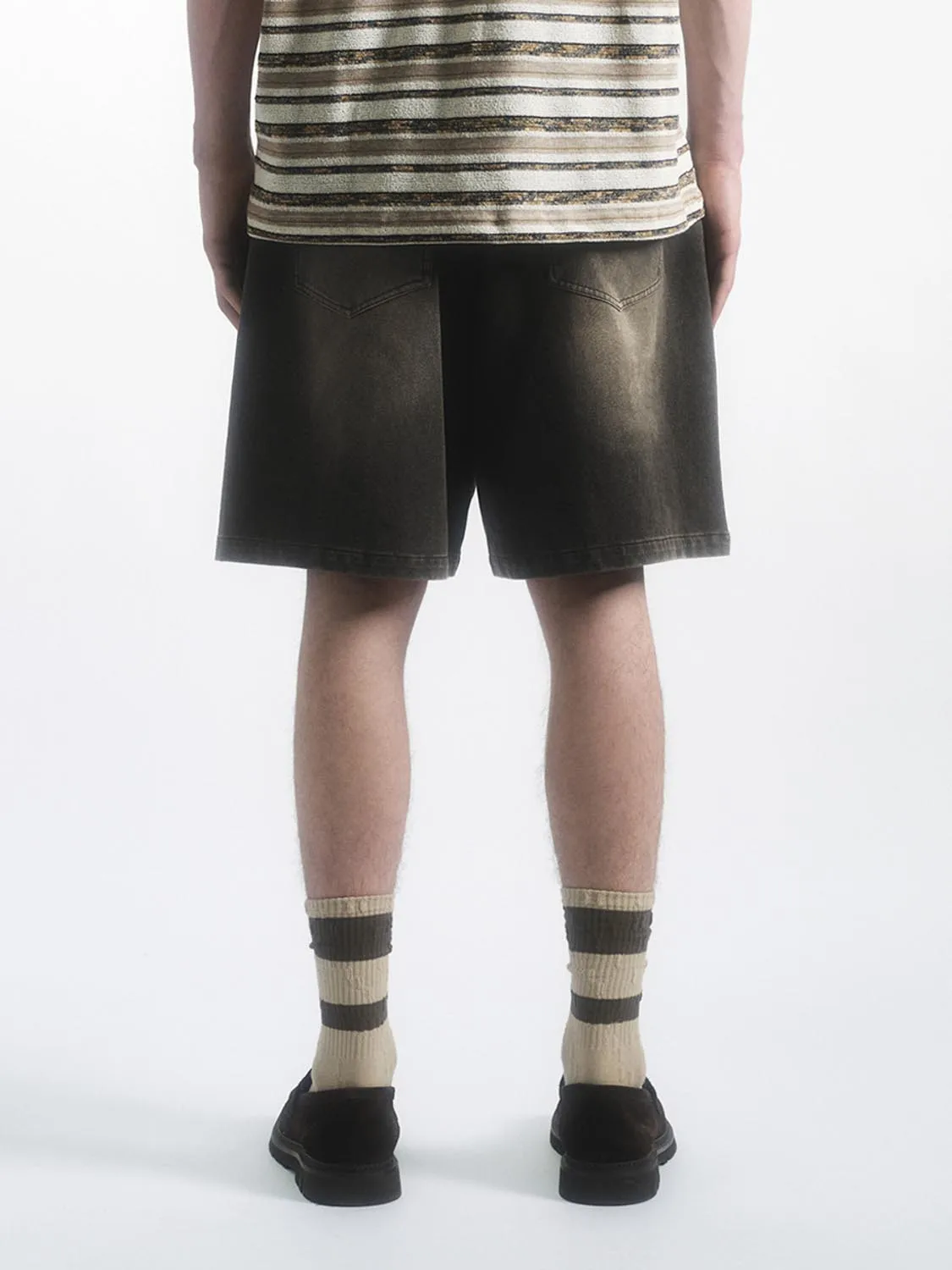 Leisure Denim Shorts sold by Urban Revivo product image thumbnail 3