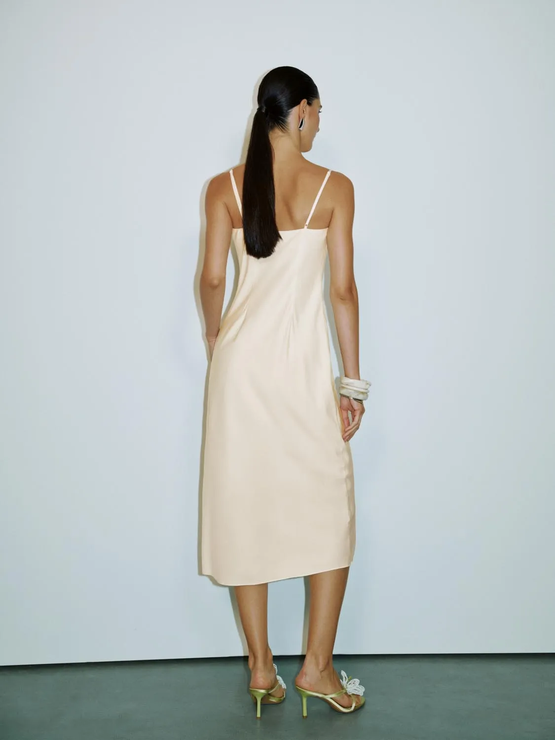 Cami Skinny-Fit Dresses sold by Urban Revivo product image thumbnail 4