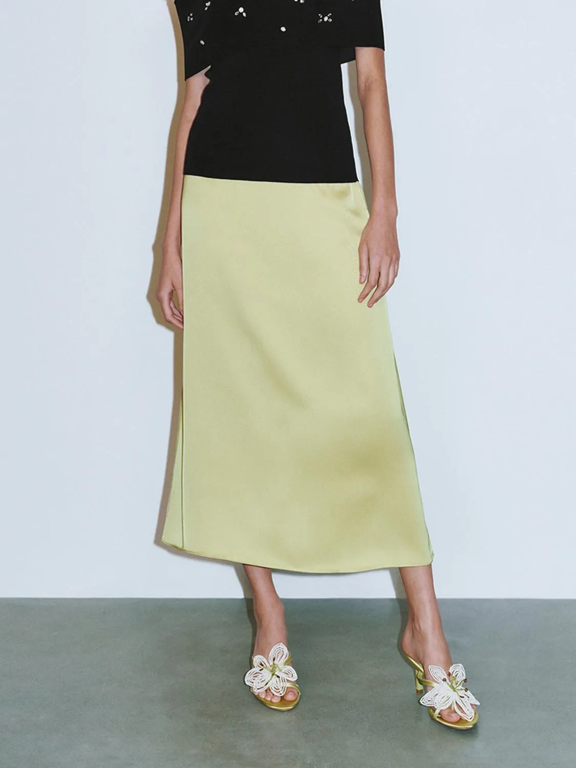 A-Line Skirts sold by Urban Revivo product image thumbnail 2