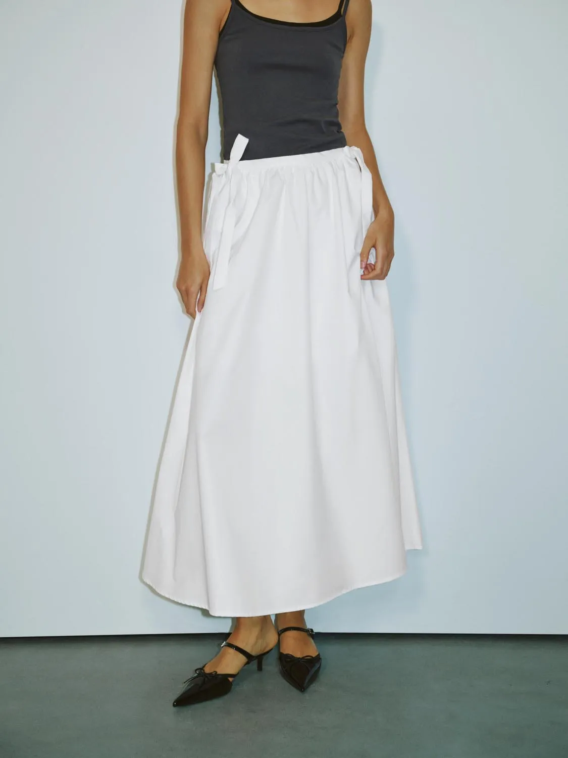 Bow Decor A-Line Skirts sold by Urban Revivo product image thumbnail 2