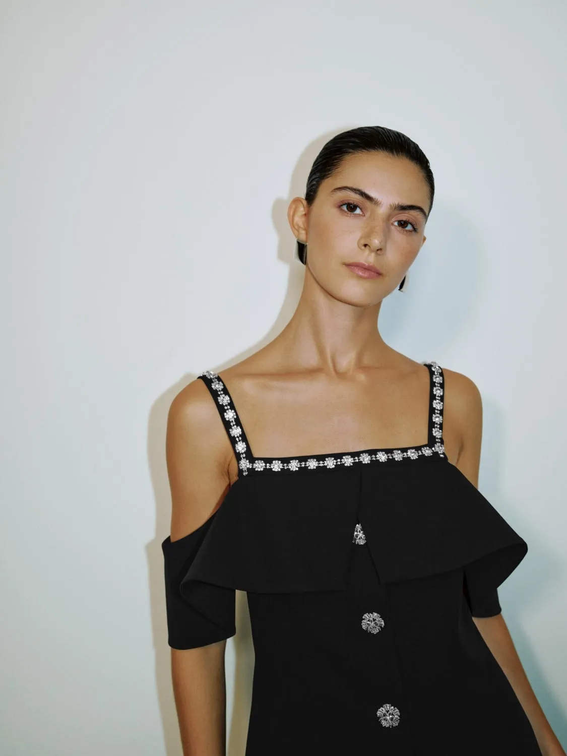 Off Shoulder A-Line Dresses sold by Urban Revivo product image thumbnail 5