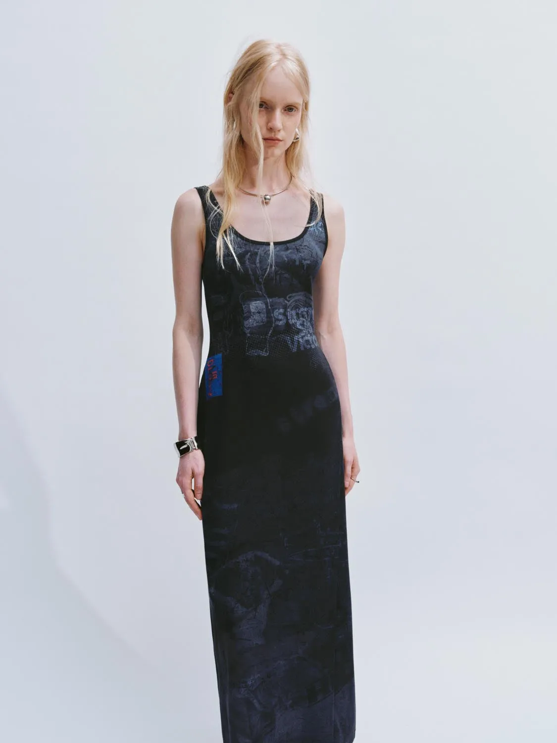 Wide Strap Sleeveless Straight Dresses sold by Urban Revivo product image thumbnail 4