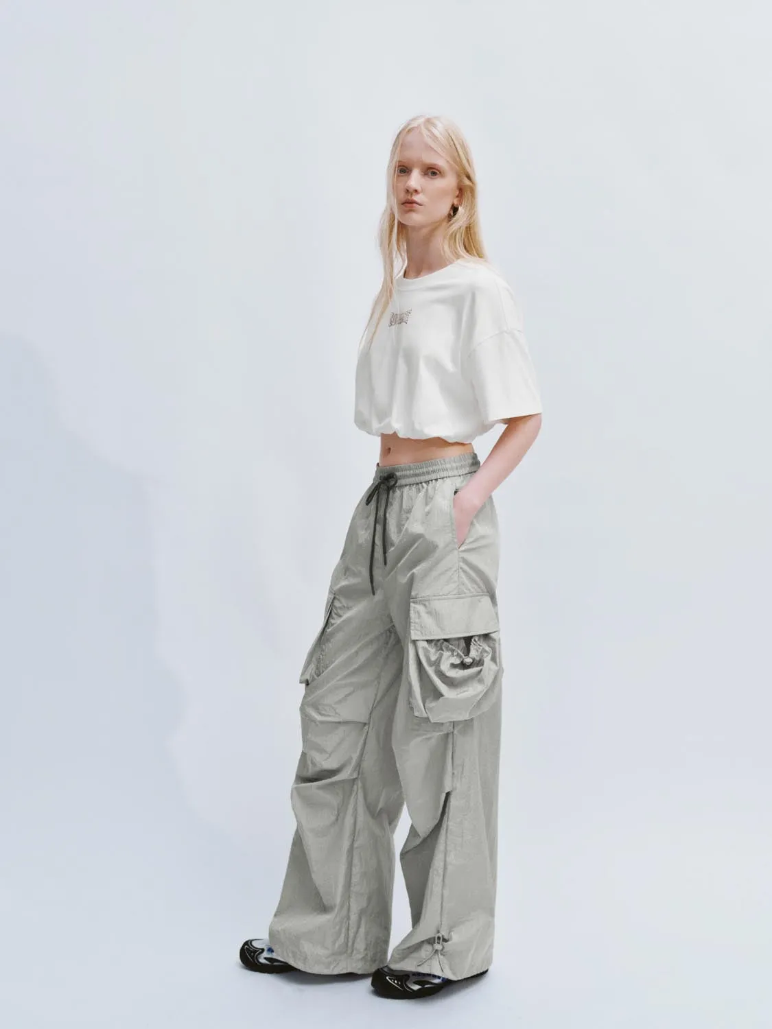 Cropped Printed T-Shirts sold by Urban Revivo product image thumbnail 4