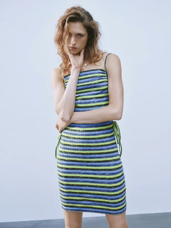Contrast Striped Skinny-Fit Dresses sold by Urban Revivo