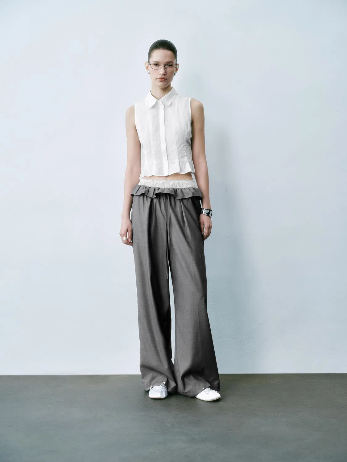 Sleeveless Shirts sold by Urban Revivo product image thumbnail 3