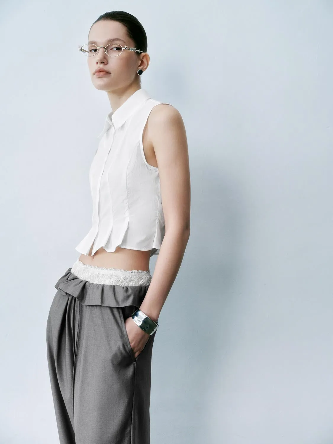 Sleeveless Shirts sold by Urban Revivo product image thumbnail 2