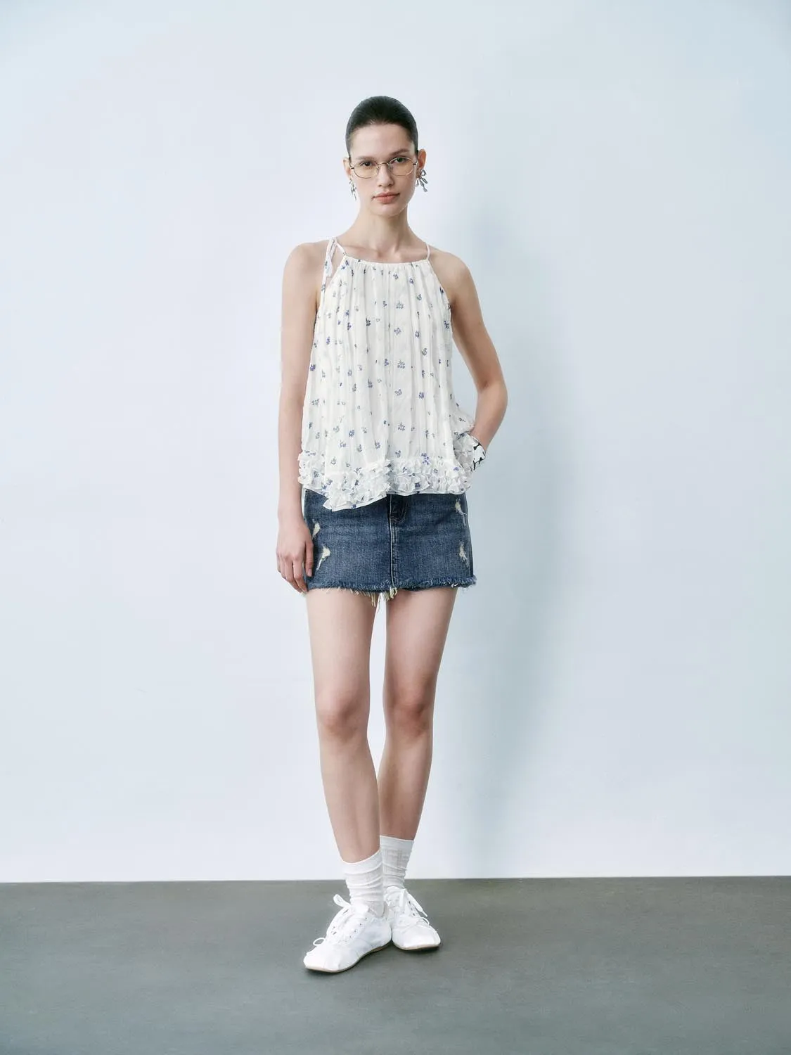 Loose Floral Cami Tops sold by Urban Revivo product image thumbnail 3