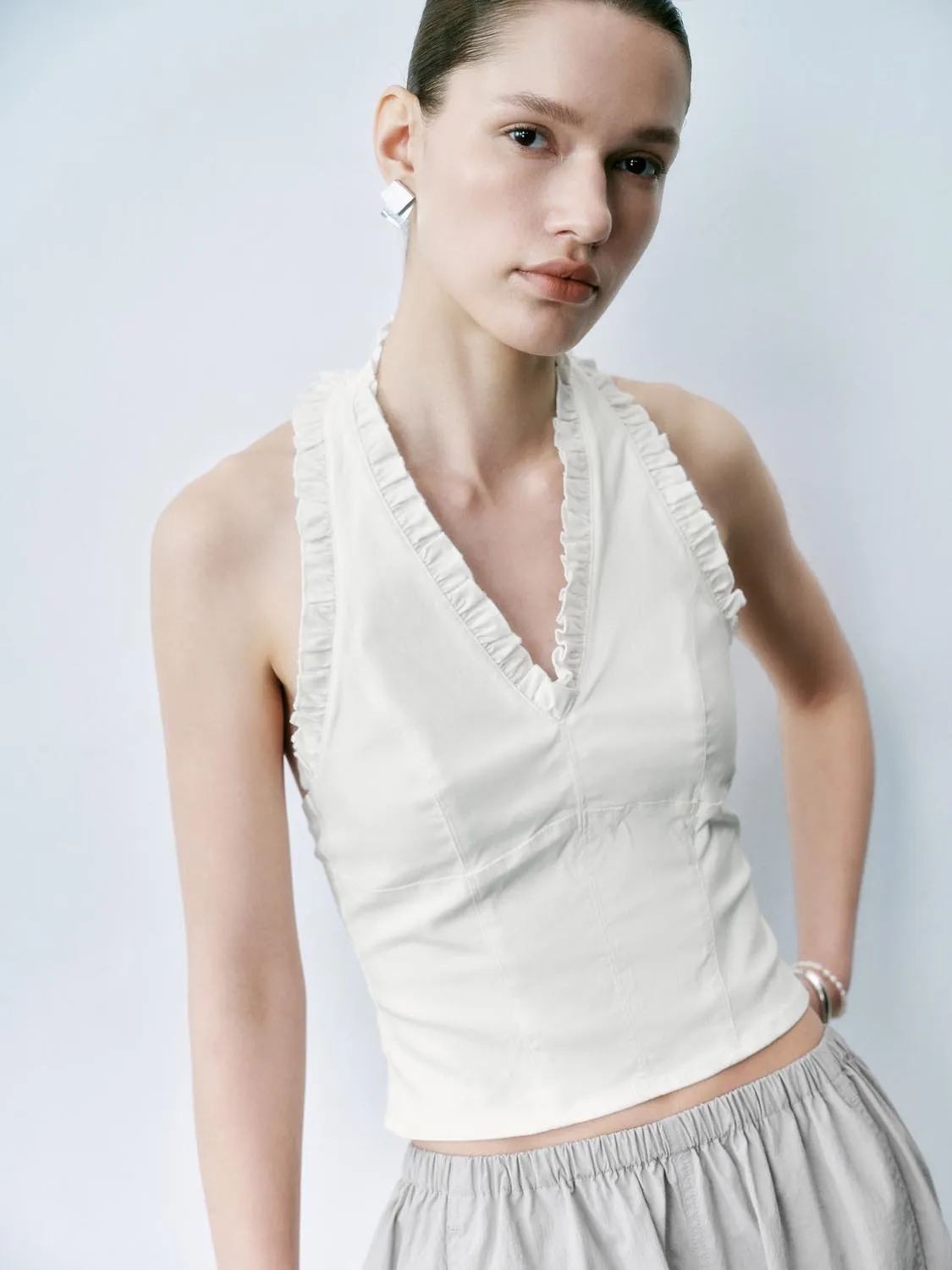 V-Neck Vests sold by Urban Revivo product image thumbnail 4