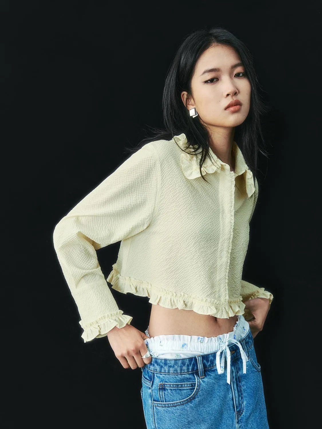 Cropped Long Sleeve Shirts sold by Urban Revivo product image thumbnail 2