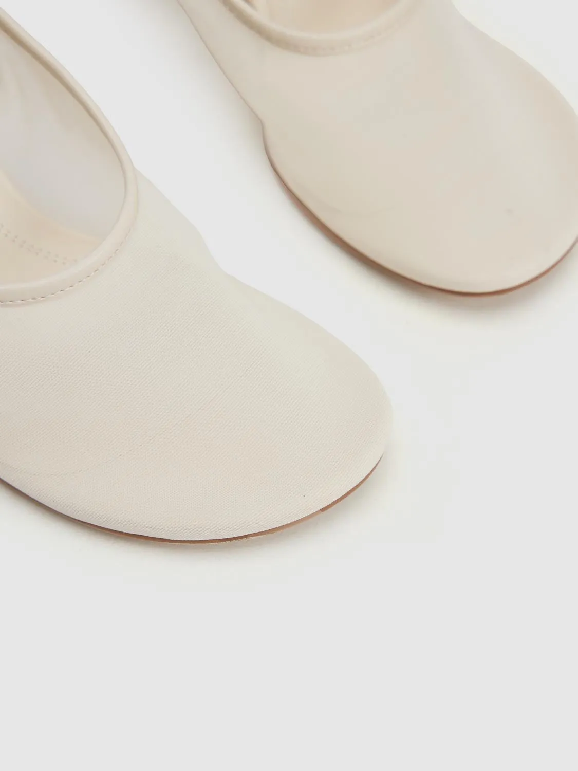 Slingbacks sold by Urban Revivo product image thumbnail 5