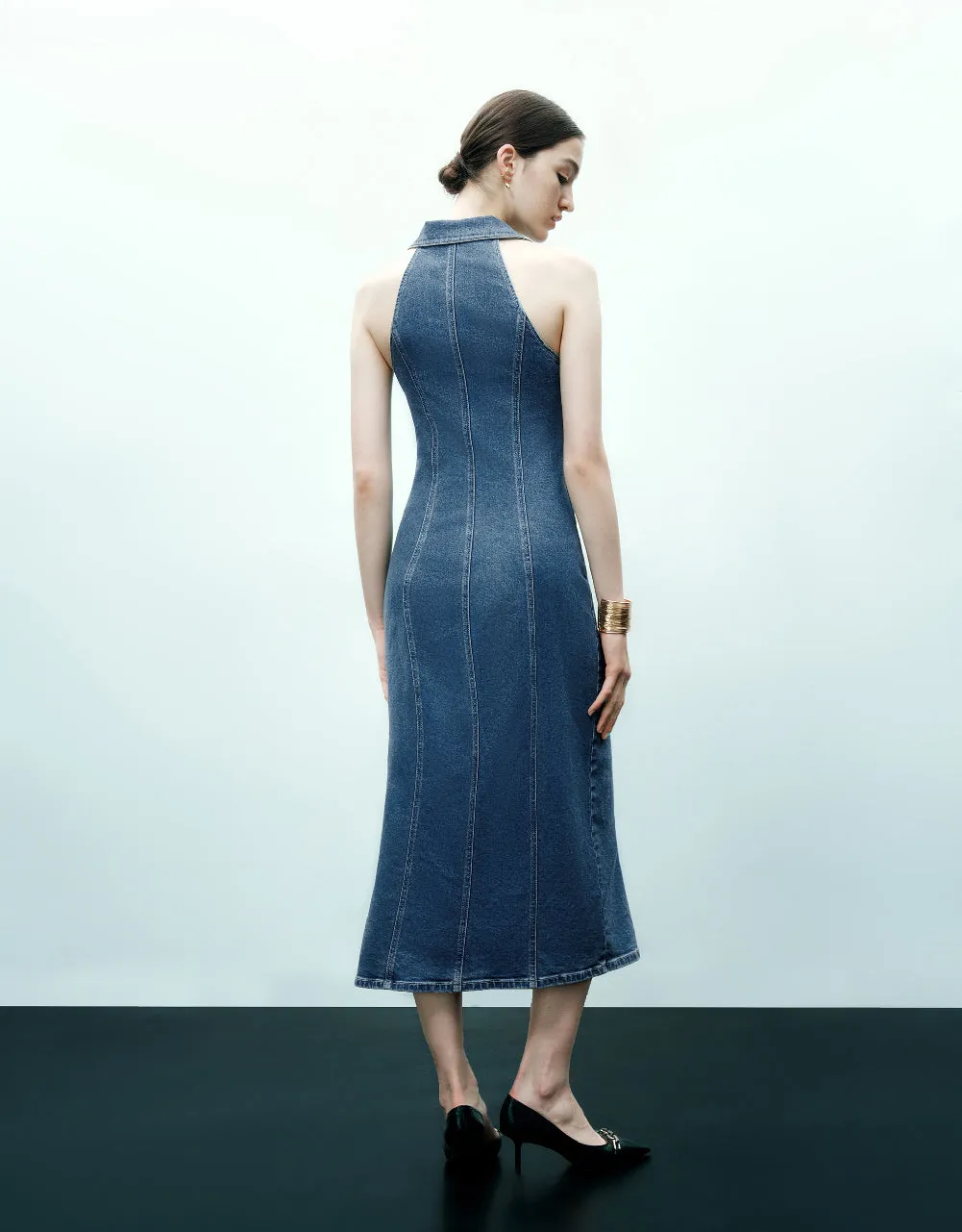 Sleeveless Lapel Denim Dress sold by Urban Revivo product image thumbnail 4