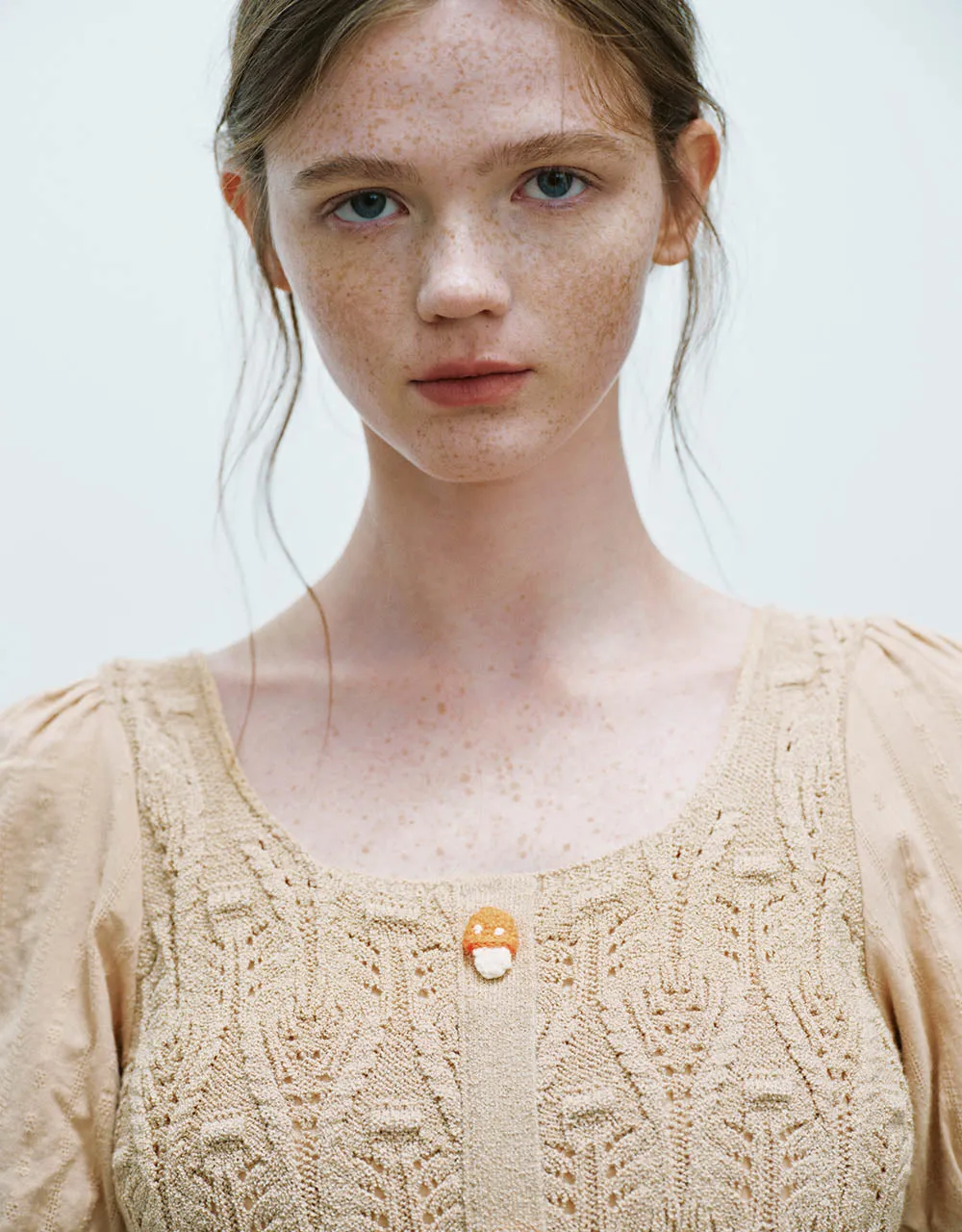 U Neck Skinny Knitted T-Shirt sold by Urban Revivo product image thumbnail 4