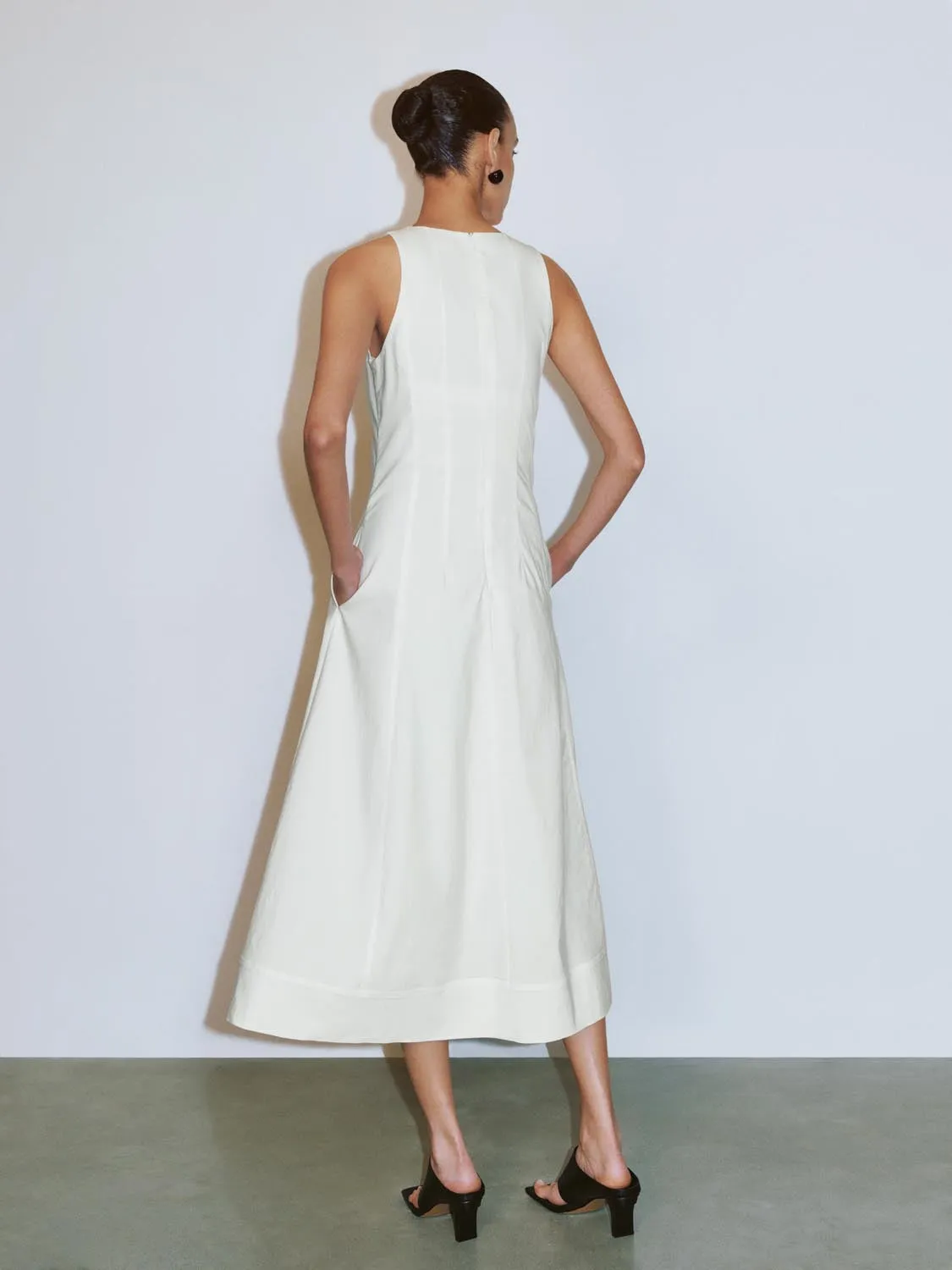 Sleeveless A-Line Dresses sold by Urban Revivo product image thumbnail 4