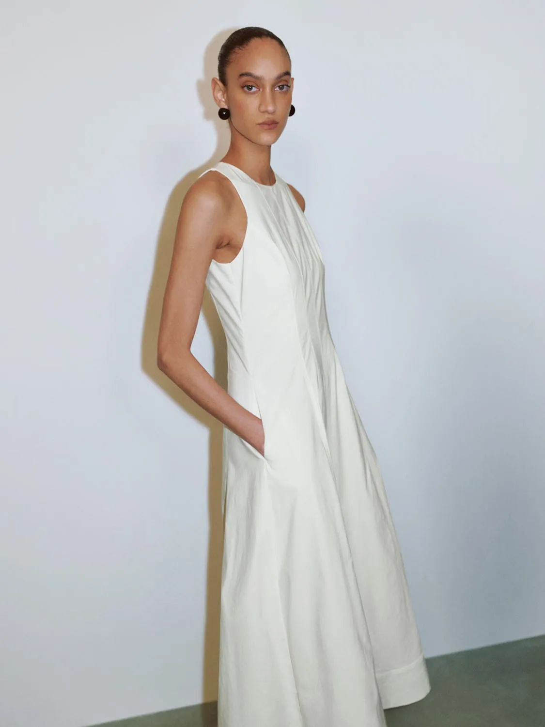 Sleeveless A-Line Dresses sold by Urban Revivo product image thumbnail 2