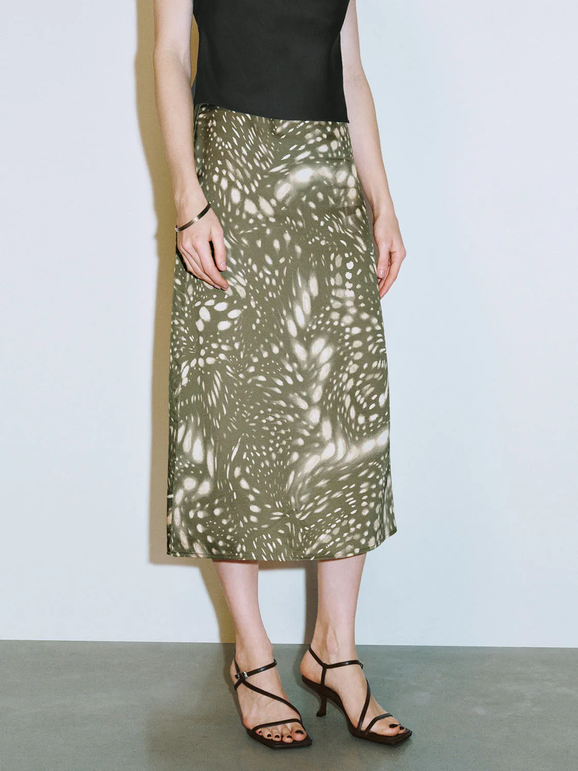 Midi A-Line Skirts sold by Urban Revivo product image thumbnail 3