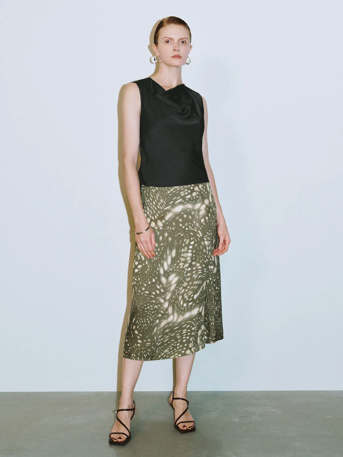 Midi A-Line Skirts sold by Urban Revivo product image thumbnail 5