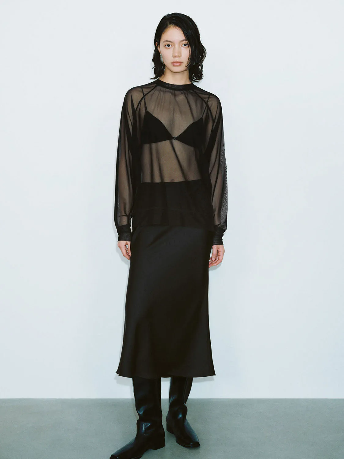 Loose Long Sleeve T-Shirts sold by Urban Revivo product image thumbnail 3