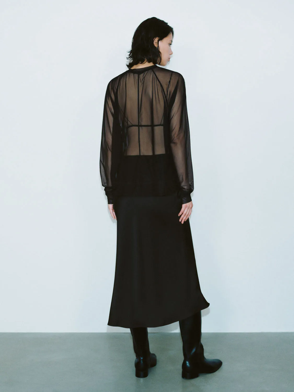 Loose Long Sleeve T-Shirts sold by Urban Revivo product image thumbnail 5