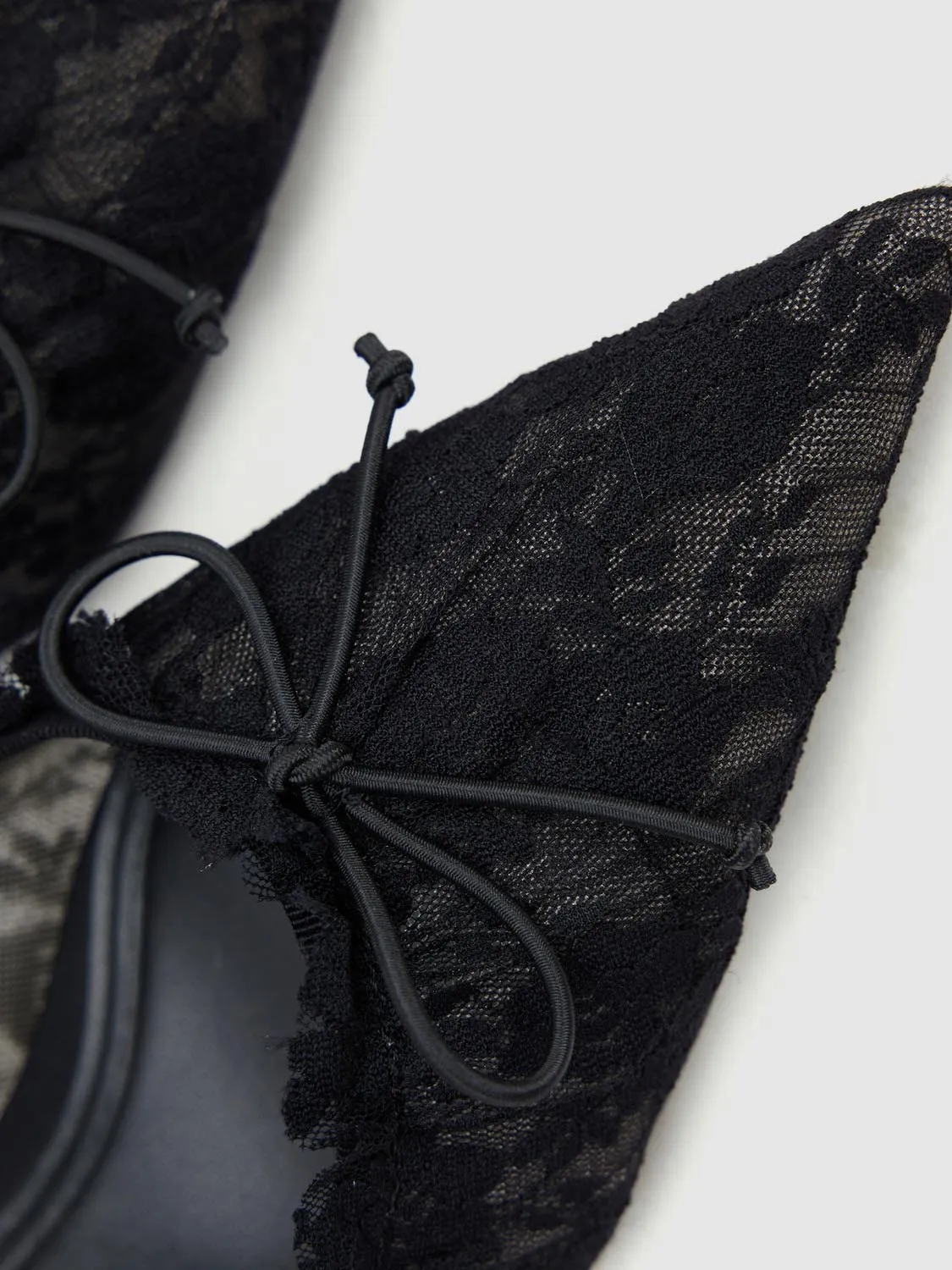 Pointed Toe Slippers sold by Urban Revivo product image thumbnail 5