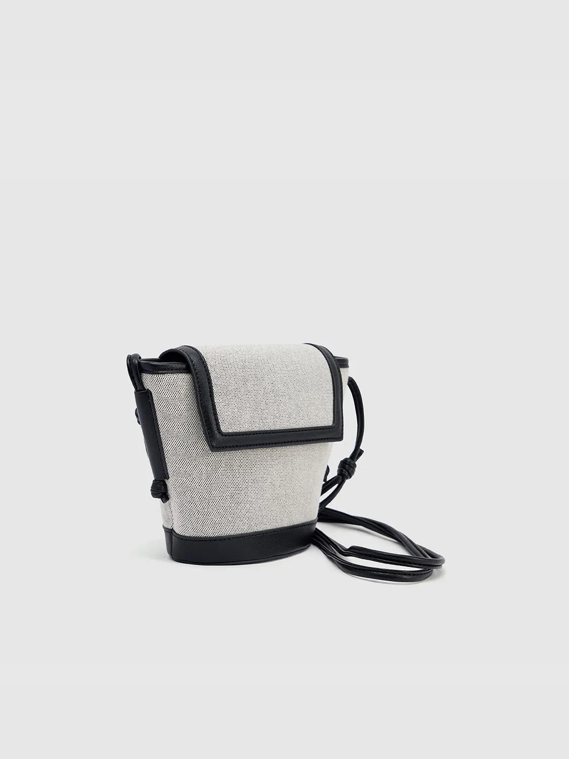 Crossbody Bags sold by Urban Revivo product image thumbnail 2