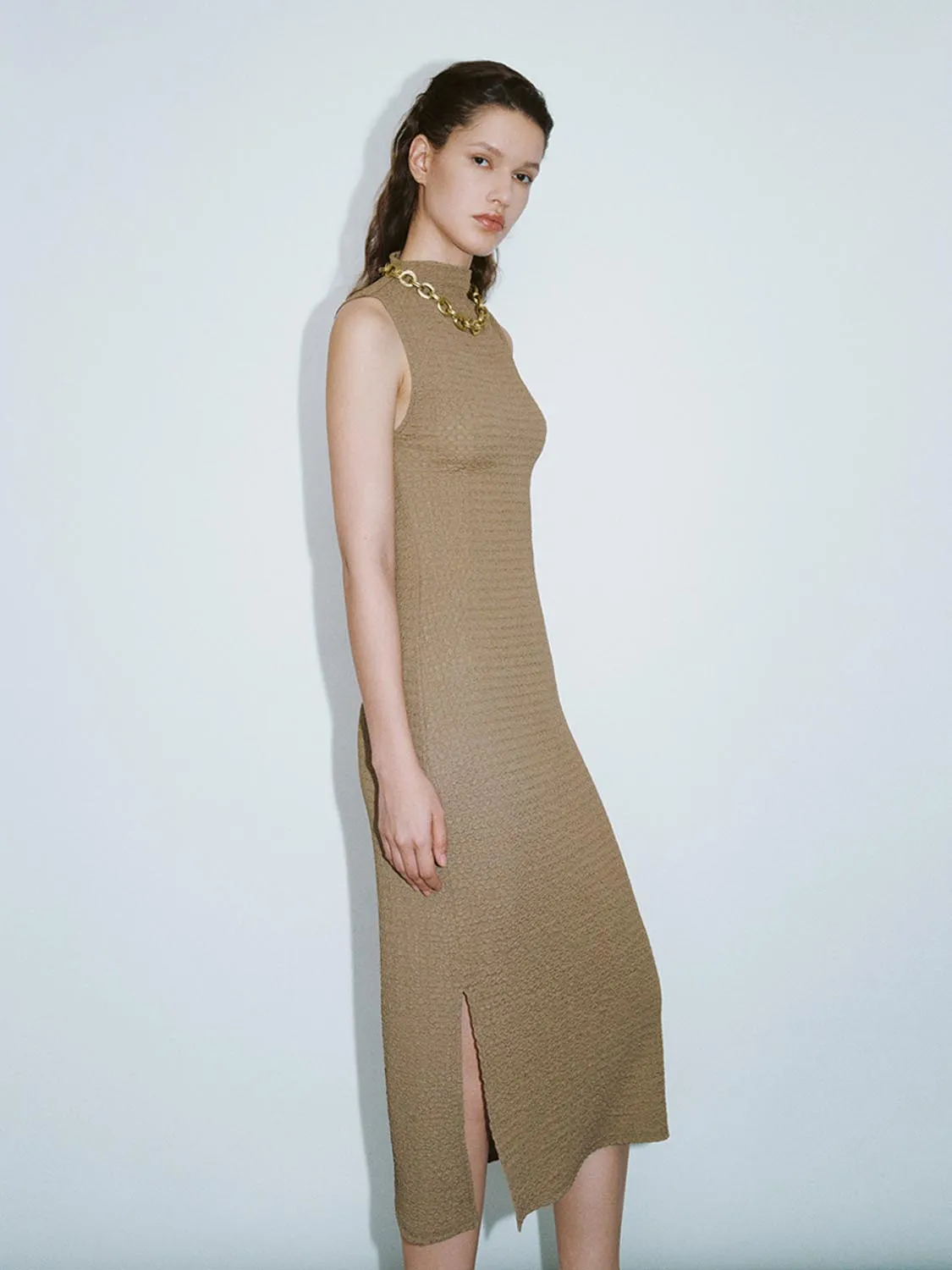 Sleeveless Straight Dresses sold by Urban Revivo product image thumbnail 3