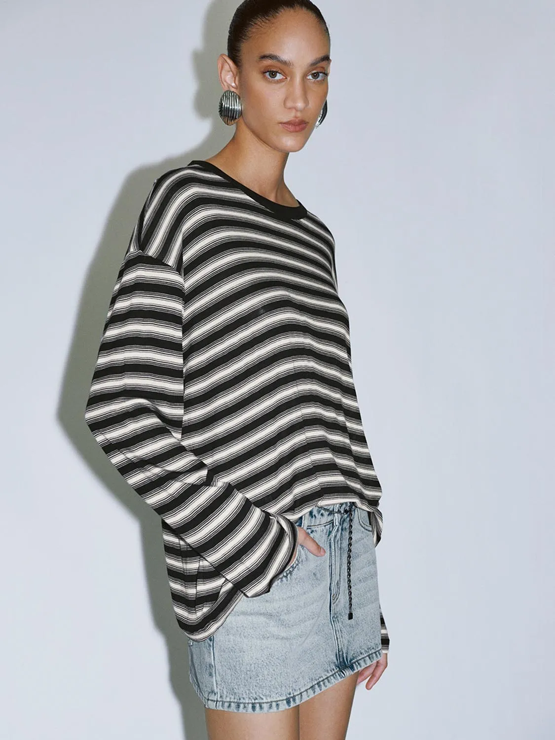 Long Sleeve Striped T-Shirts sold by Urban Revivo product image thumbnail 5