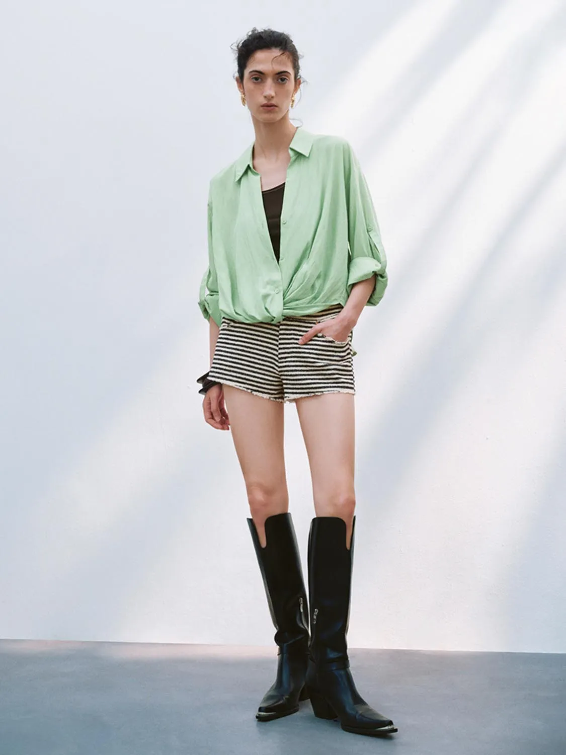 Overhead Shirts sold by Urban Revivo product image thumbnail 4