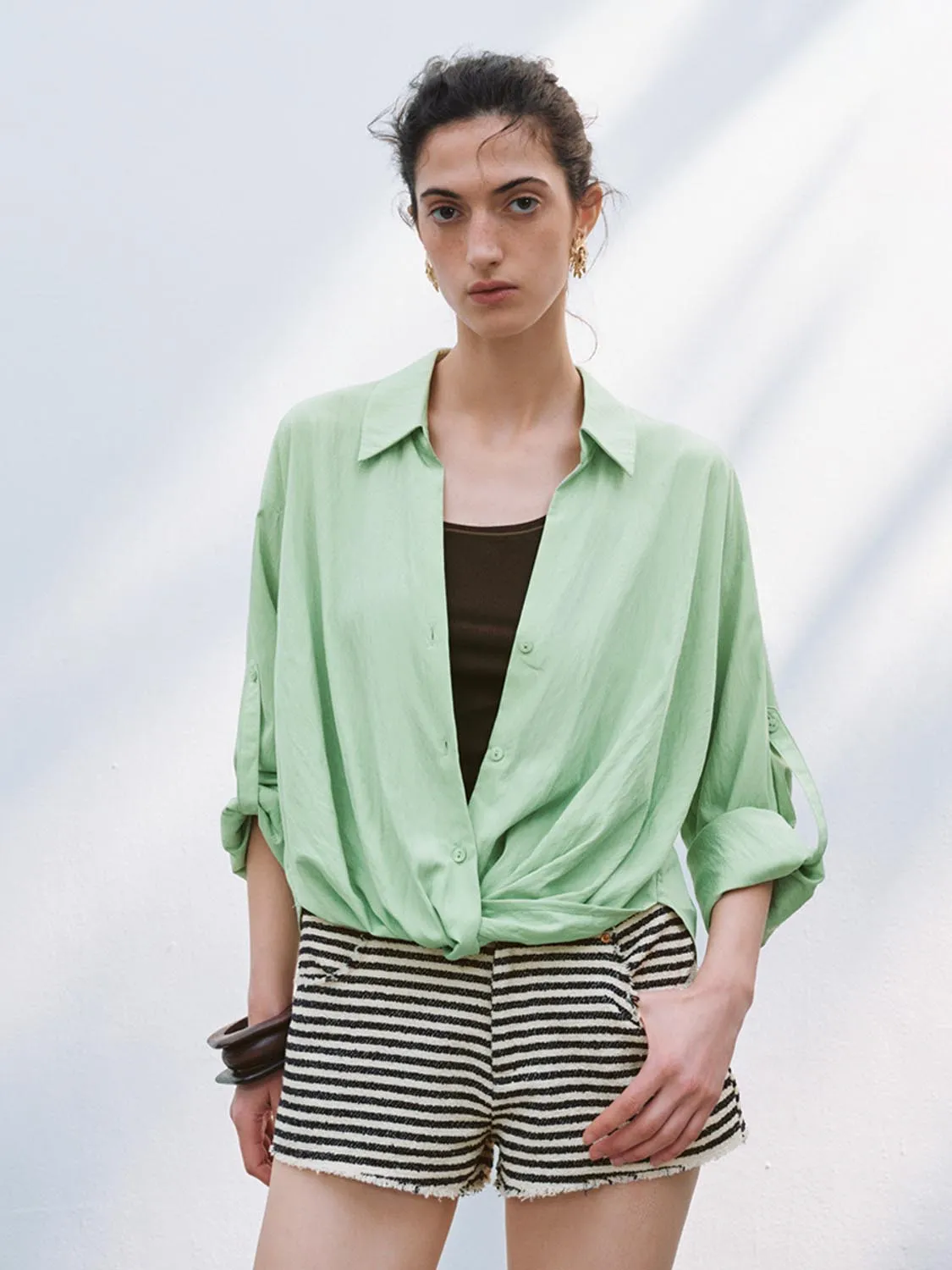 Overhead Shirts sold by Urban Revivo