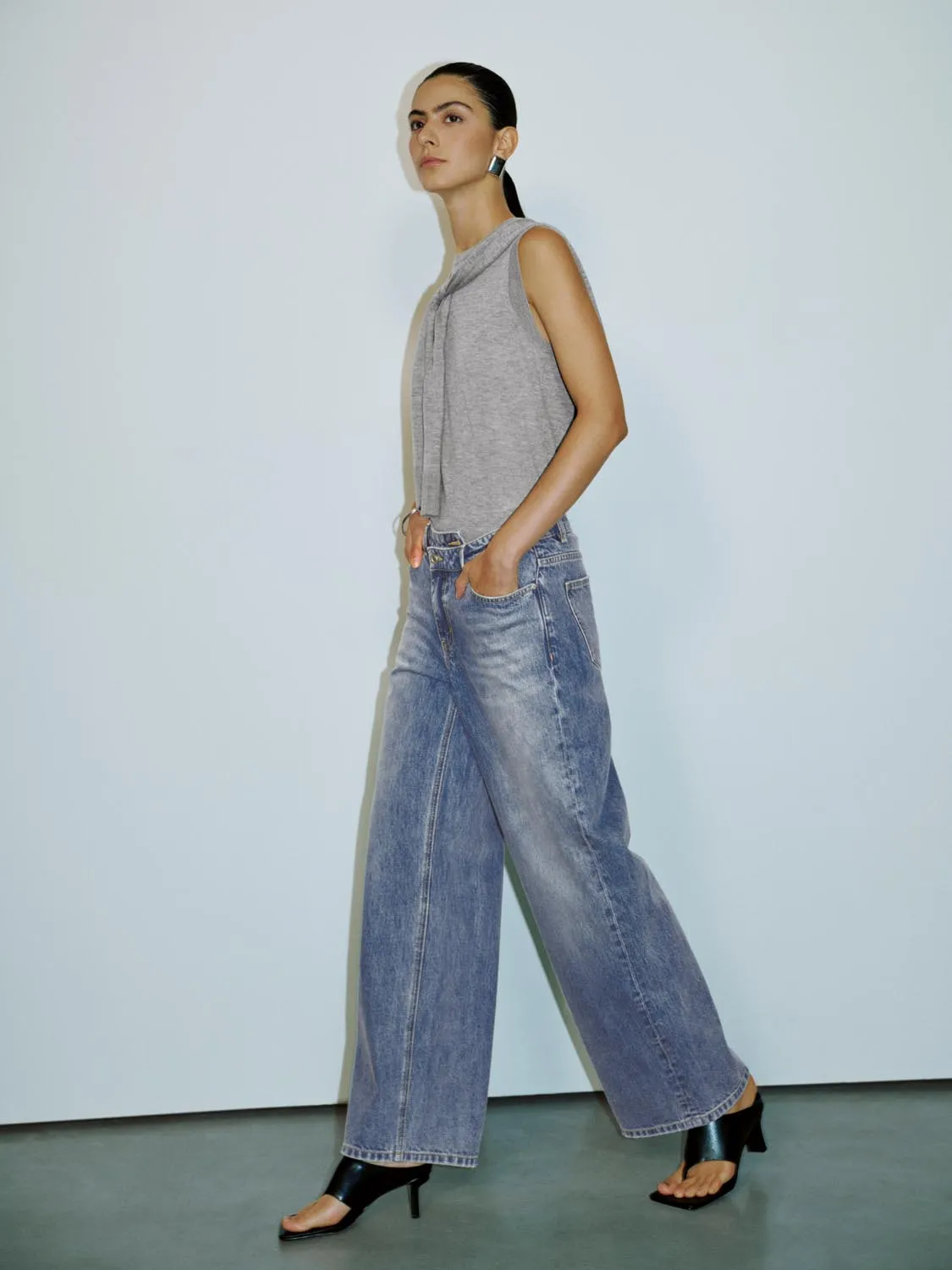 Denim Jeans sold by Urban Revivo product image thumbnail 4