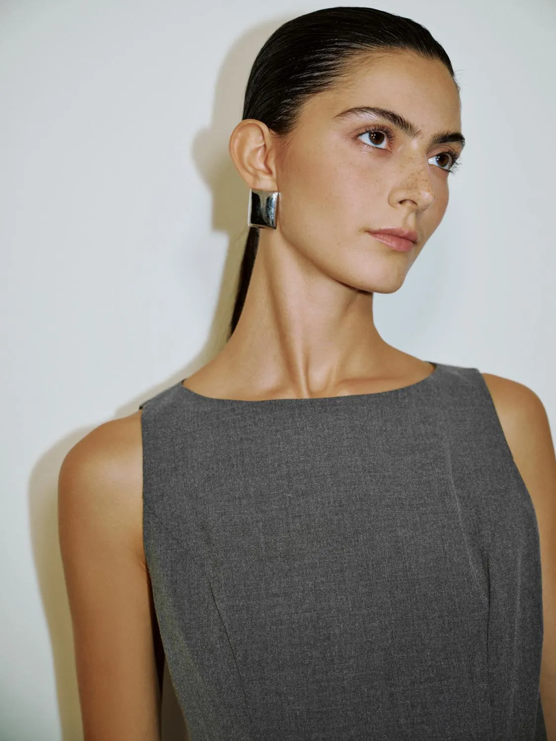 Sleeveless Mini Straight Dresses sold by Urban Revivo product image thumbnail 5