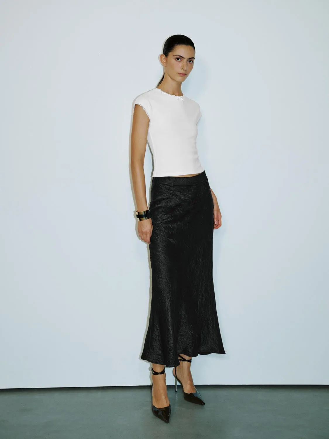 Short Sleeve T-Shirts sold by Urban Revivo product image thumbnail 4