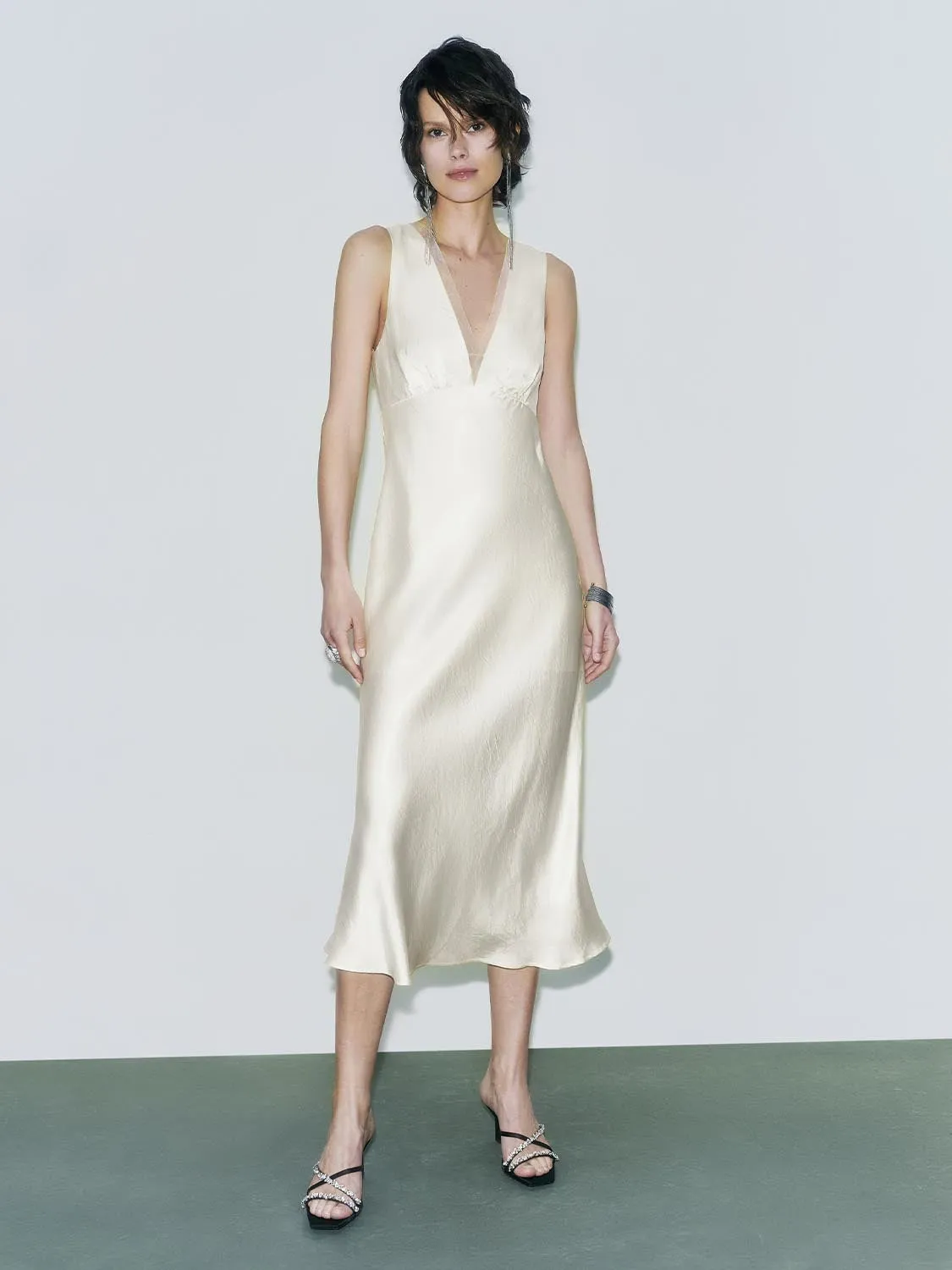 V-Neck A-Line Dresses sold by Urban Revivo