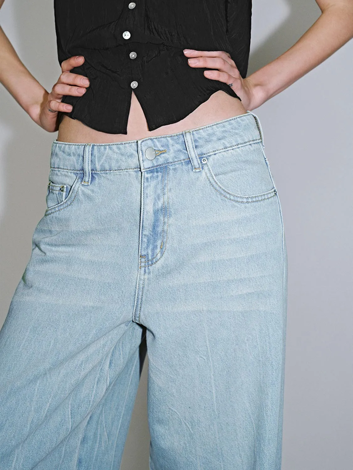 Denim Jeans sold by Urban Revivo product image thumbnail 4