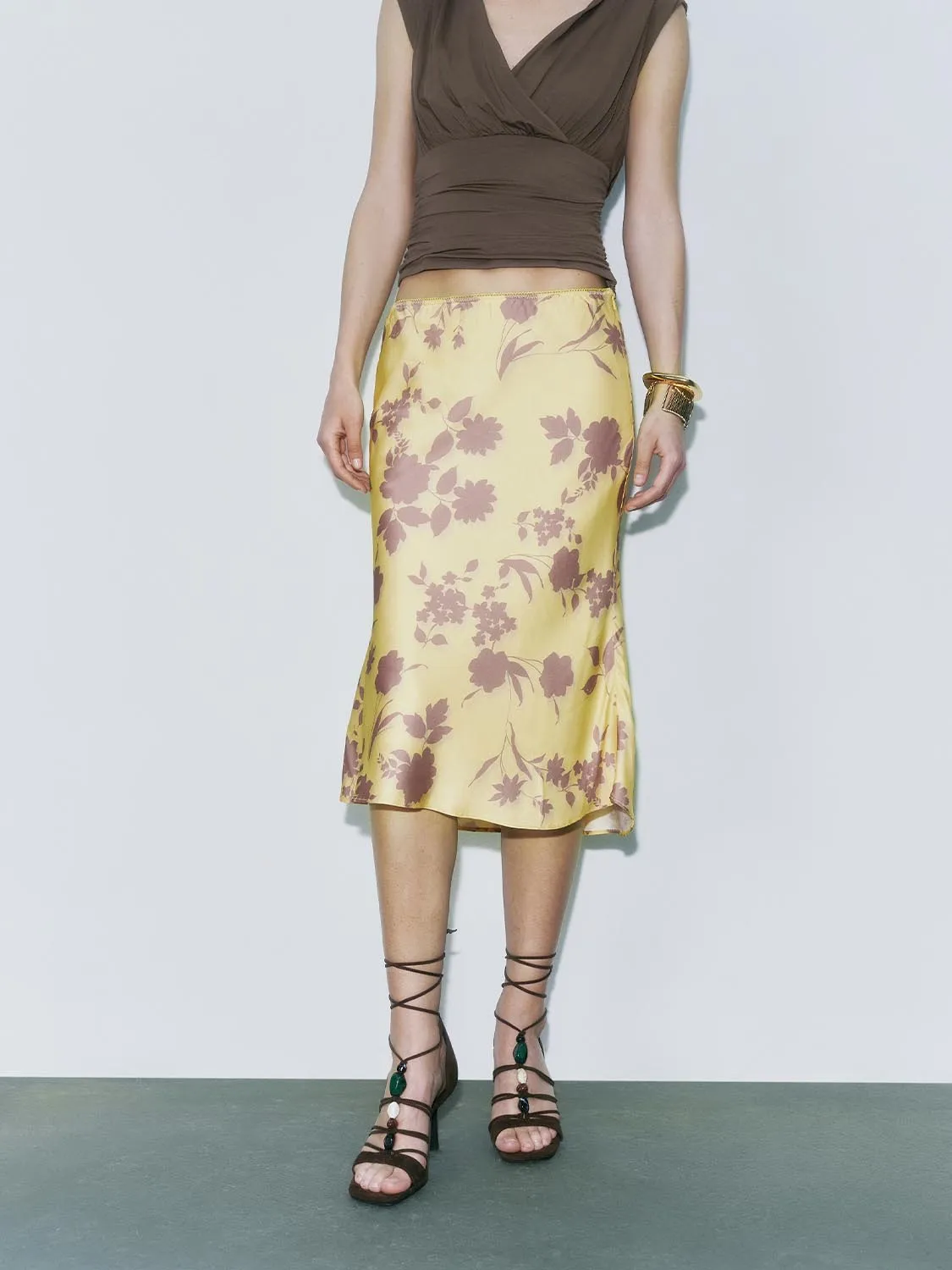 Floral Fishtail Skirts sold by Urban Revivo product image thumbnail 2