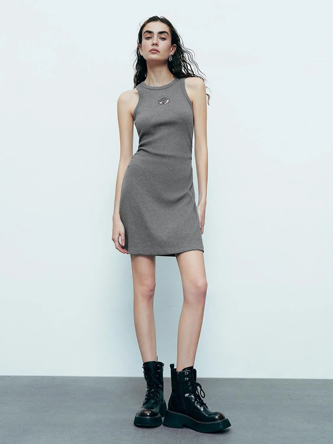 Sleeveless Skinny-Fit Dresses sold by Urban Revivo product image thumbnail 4