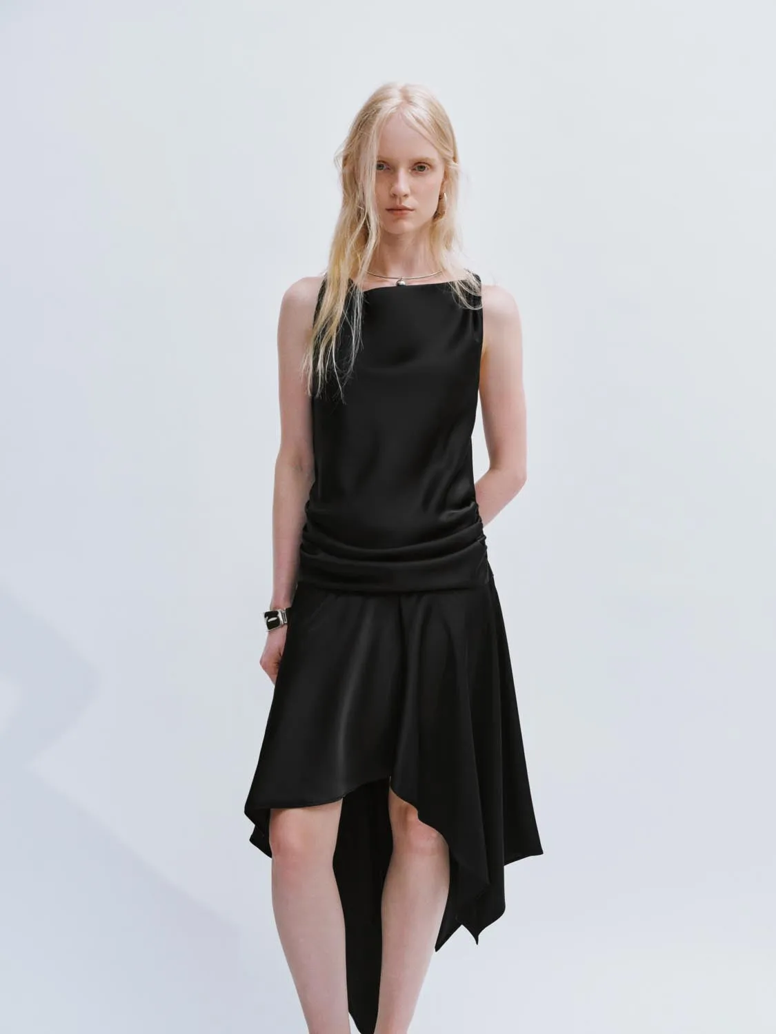 Irregular Hem A-Line Dresses sold by Urban Revivo product image thumbnail 3