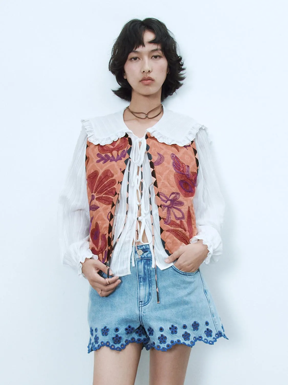 Leisure Vests sold by Urban Revivo