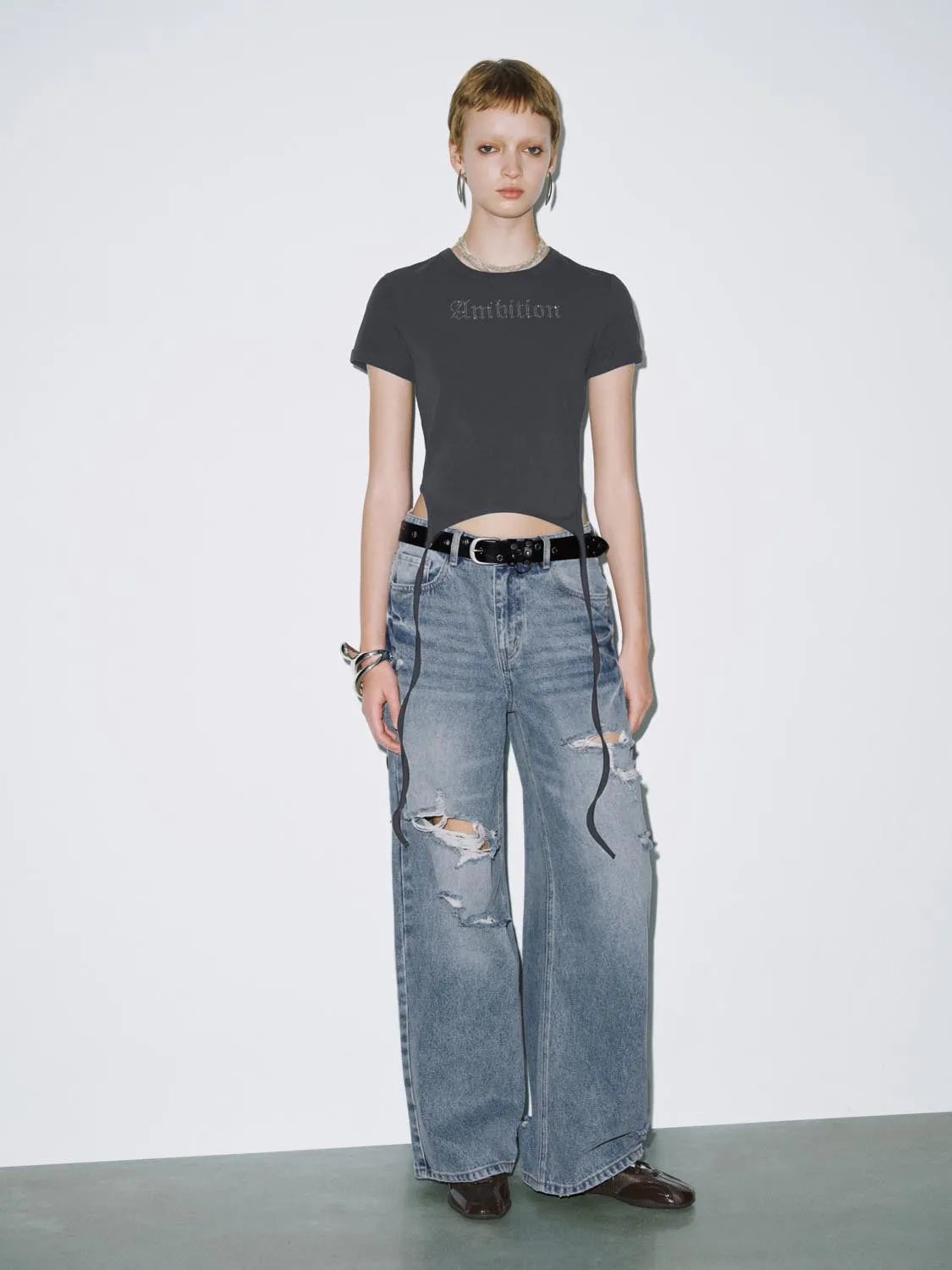 Short Sleeve T-Shirts sold by Urban Revivo product image thumbnail 4