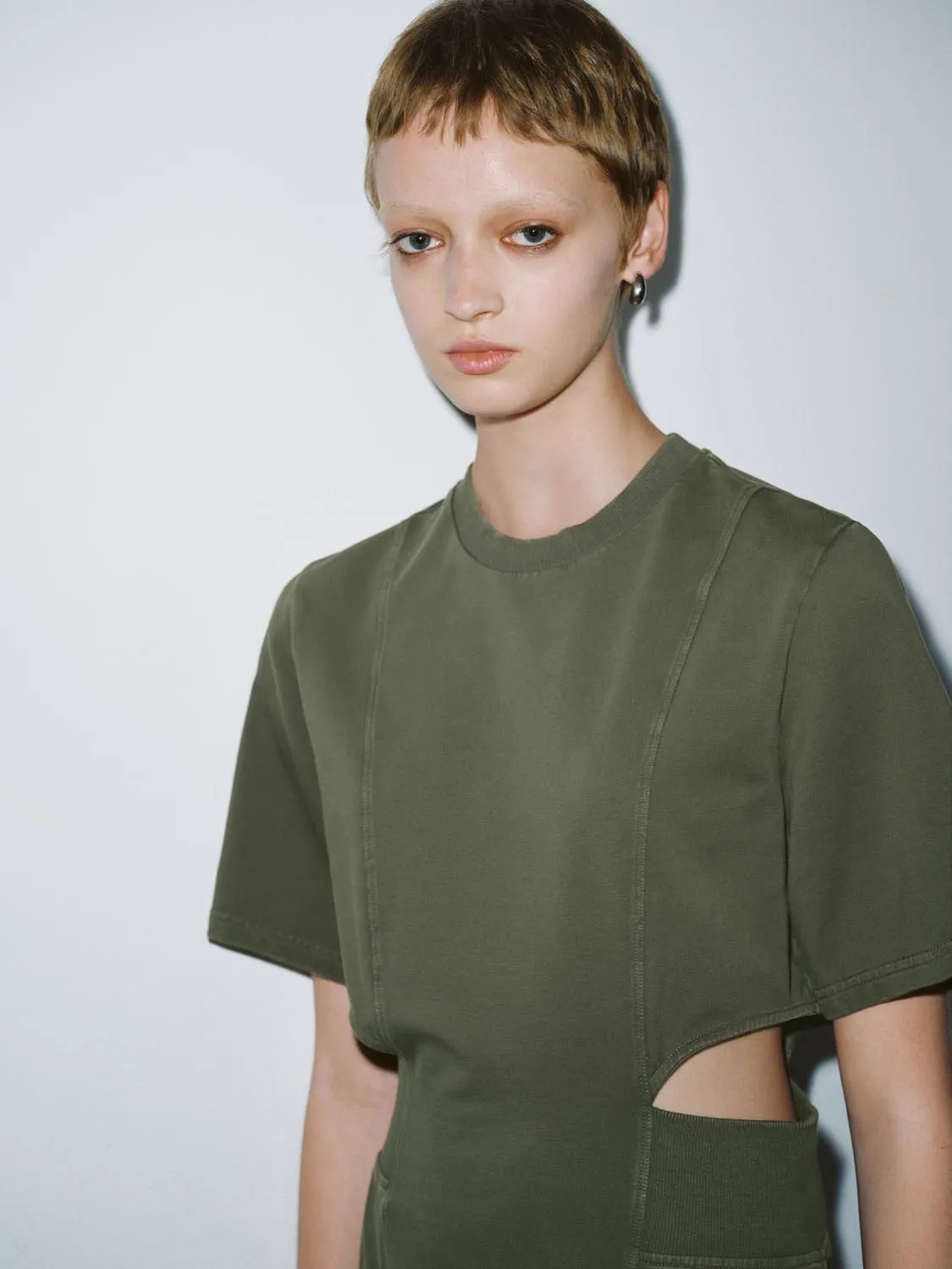 Cut Out Straight Dresses sold by Urban Revivo product image thumbnail 5