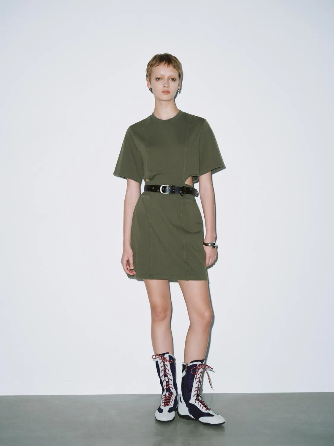 Cut Out Straight Dresses sold by Urban Revivo product image thumbnail 3