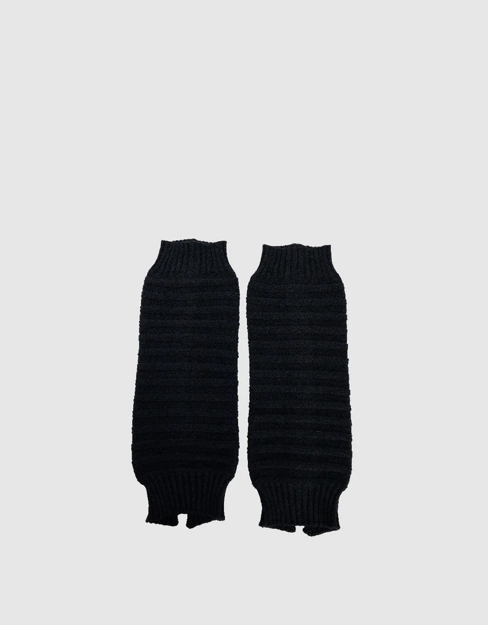 Knitted Leg Warmers sold by Urban Revivo product image thumbnail 2