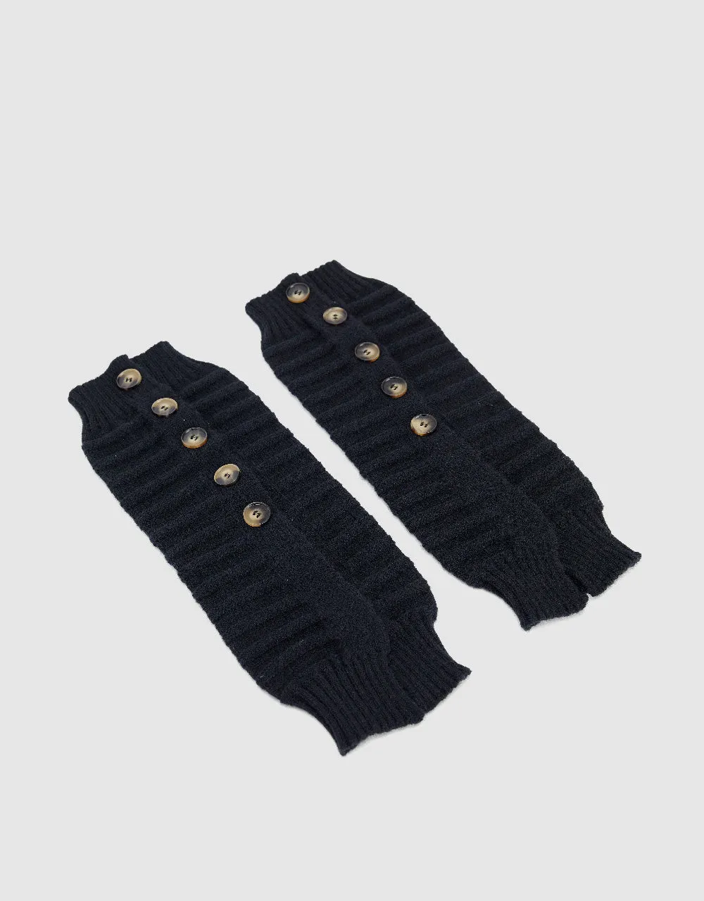 Knitted Leg Warmers sold by Urban Revivo product image thumbnail 3