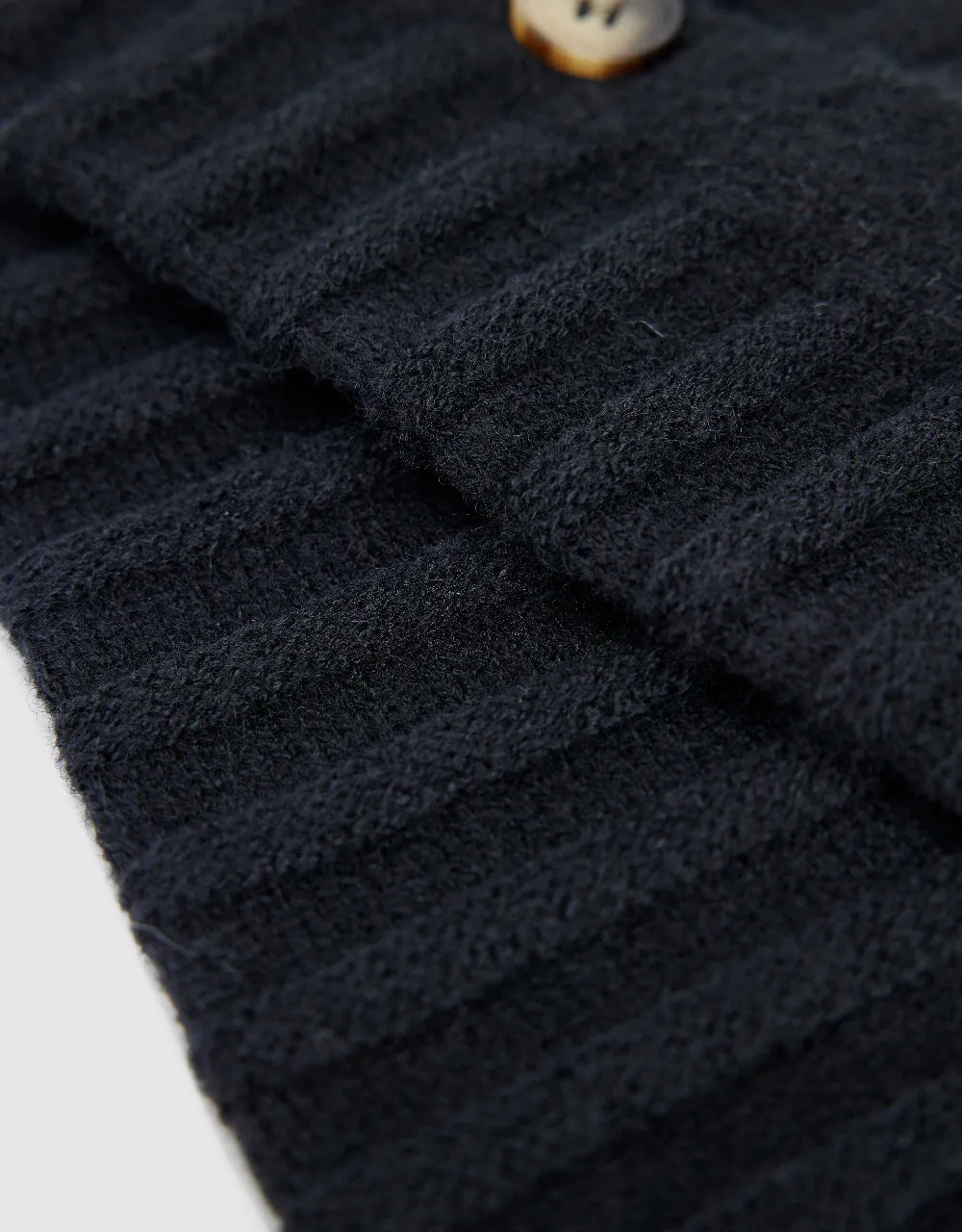 Knitted Leg Warmers sold by Urban Revivo product image thumbnail 5