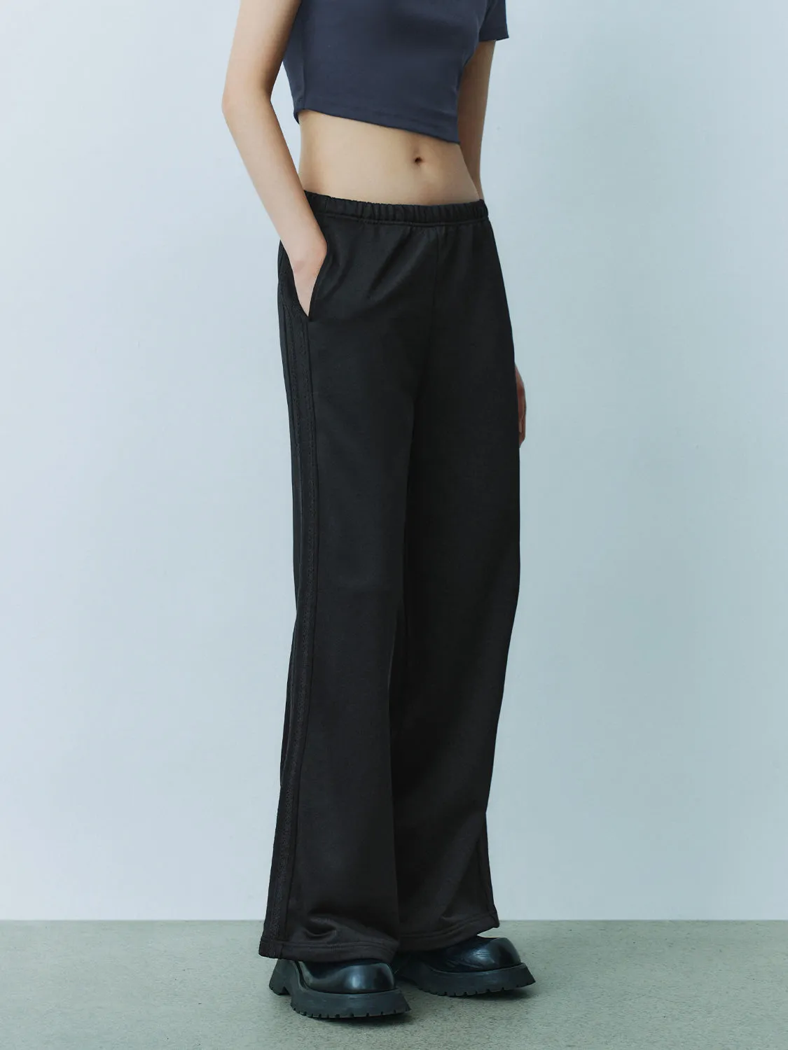 Striped Wide-Leg Pants sold by Urban Revivo product image thumbnail 3