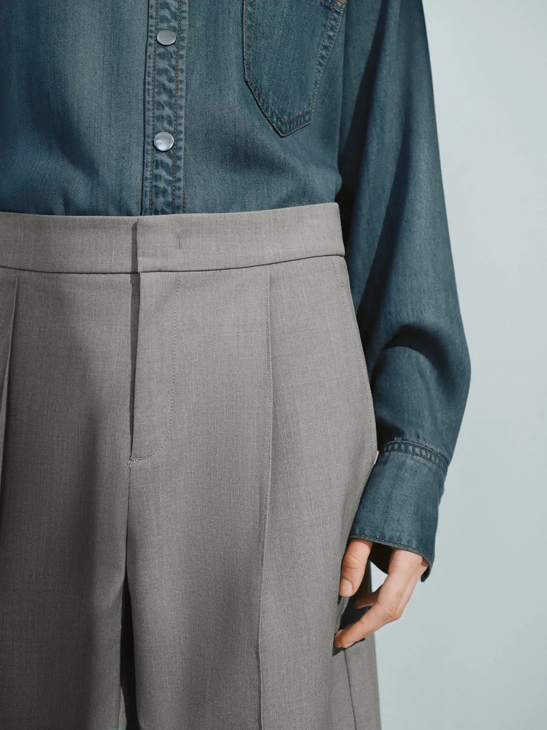 Regular Shorts sold by Urban Revivo product image thumbnail 5