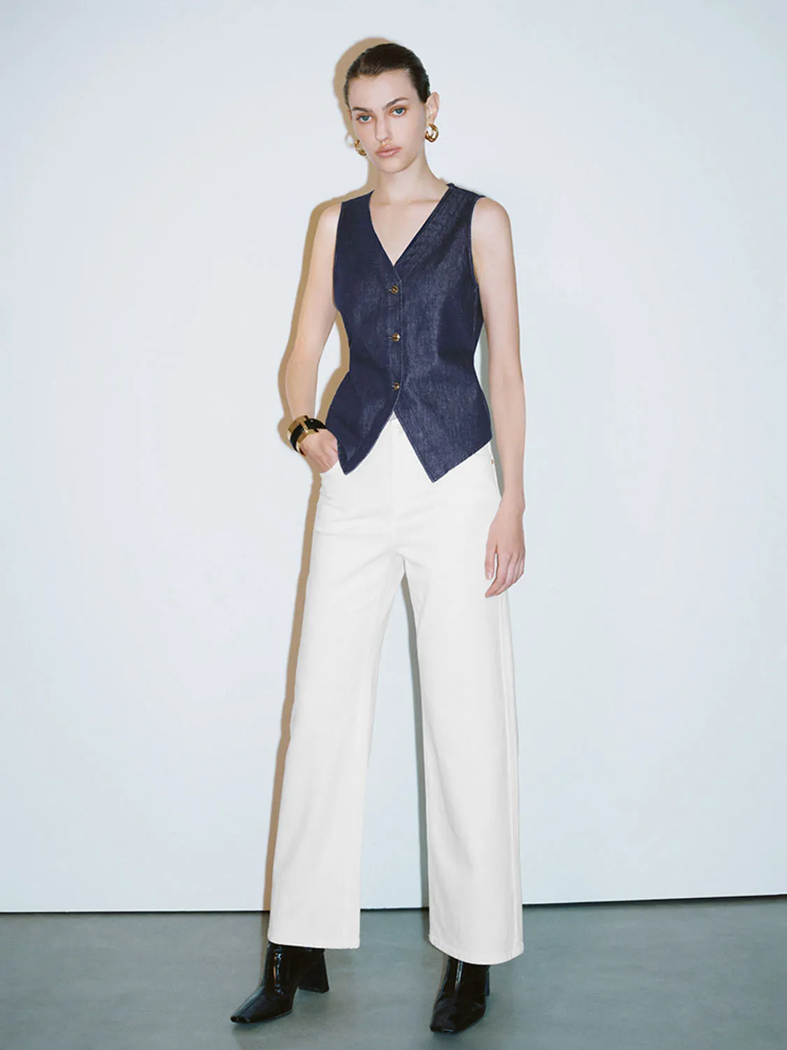 Denim Waistcoats sold by Urban Revivo product image thumbnail 4