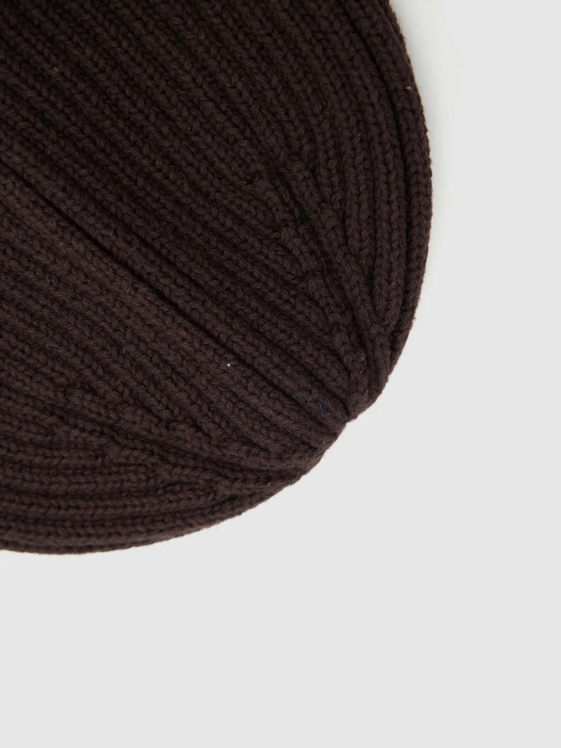 Beanie sold by Urban Revivo product image thumbnail 4