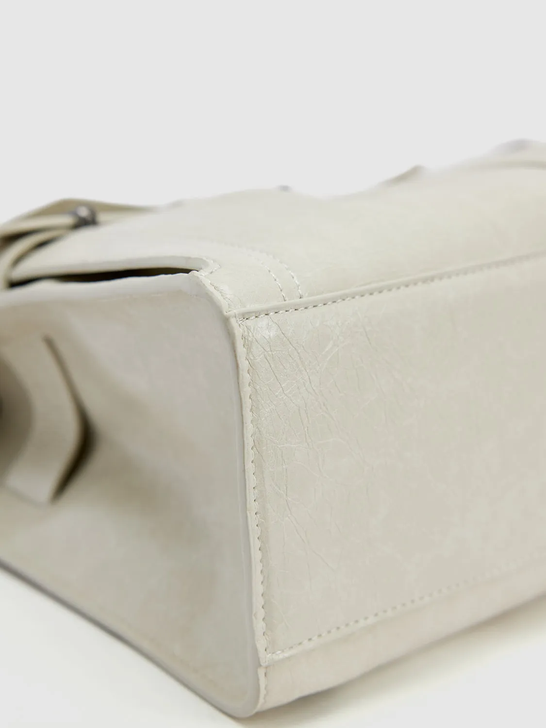 Shoulder Bags sold by Urban Revivo product image thumbnail 4