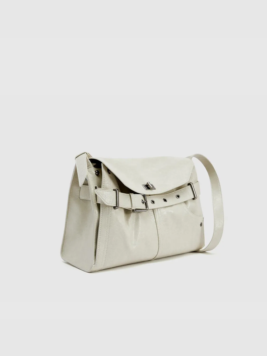 Shoulder Bags sold by Urban Revivo product image thumbnail 2