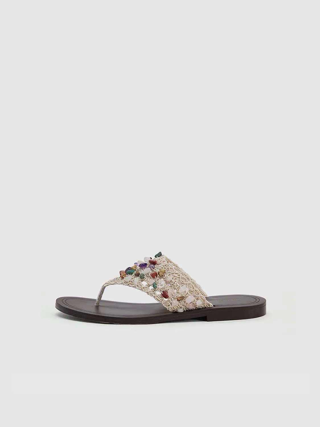 Slippers sold by Urban Revivo product image thumbnail 2